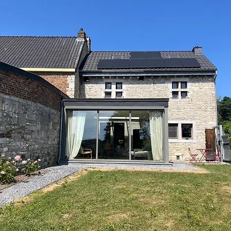 Cozy 17th Century House, Beautiful View, Belgian Ardennes Nyaraló