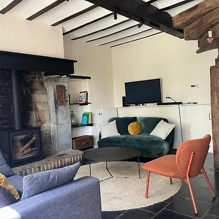 Cozy 17th Century House, Beautiful View, Belgian Ardennes