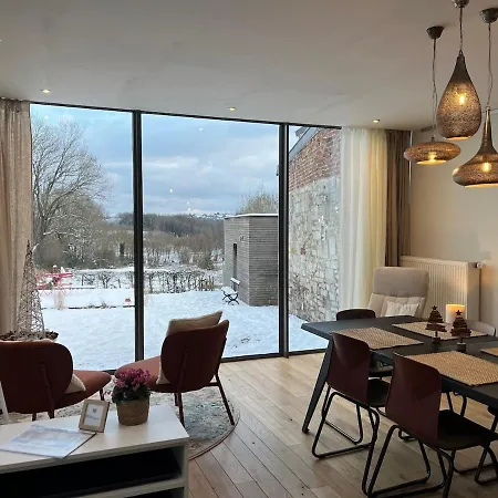 Nyaraló Cozy 17th Century House, Beautiful View, Belgian Ardennes Herve