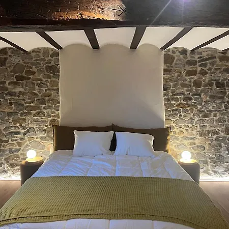 Cozy 17th Century House, Beautiful View, Belgian Ardennes