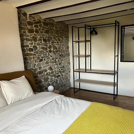 Cozy 17th Century House, Beautiful View, Belgian Ardennes Nyaraló Herve