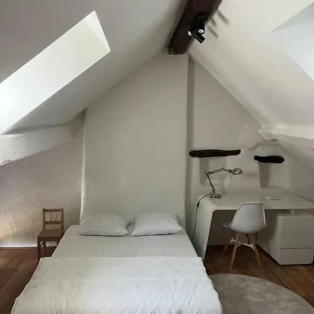 Cozy 17th Century House, Beautiful View, Belgian Ardennes *